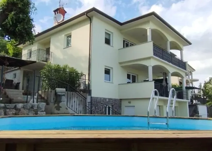 Apartment Kyra
