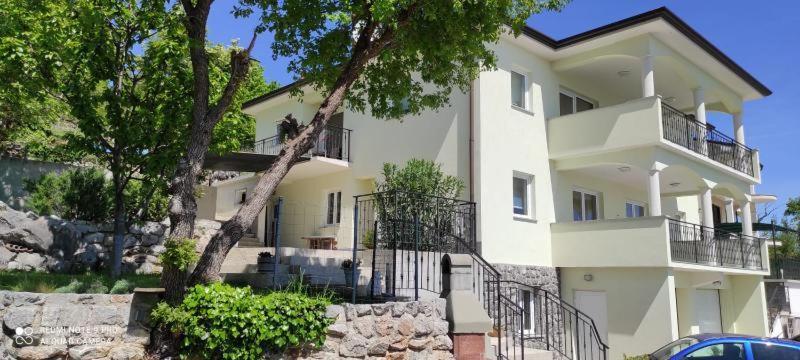 Apartment Kyra Lovran